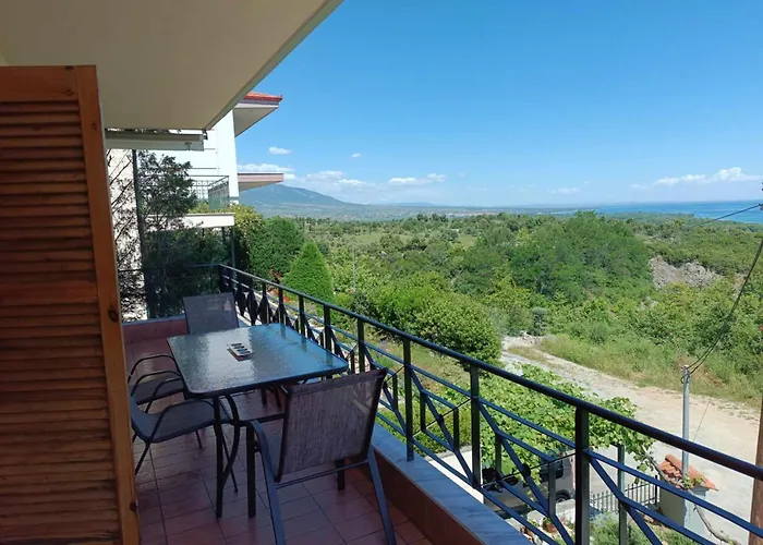 Rainbow Castle Casa de Férias Neos Panteleimonas